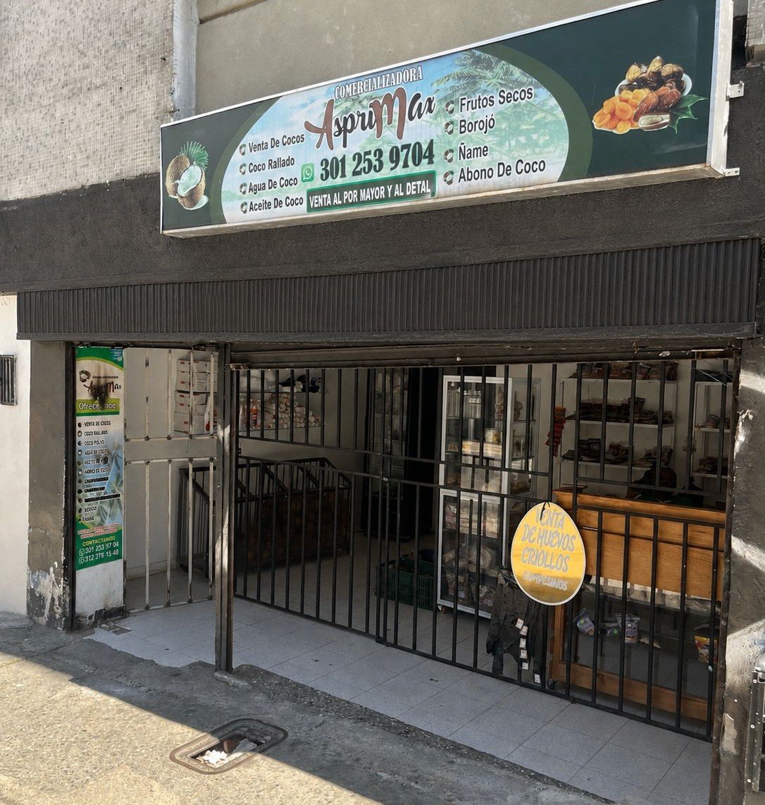 Equipo Asprimax – Comercializadora de productos de coco en Medellín